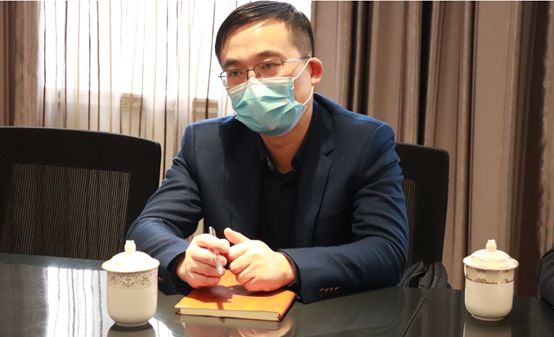 溫嶺市委常委、組織部部長阮積慶，市政協副主席林文鶴等一行領導蒞臨美機開展“三服務”活動